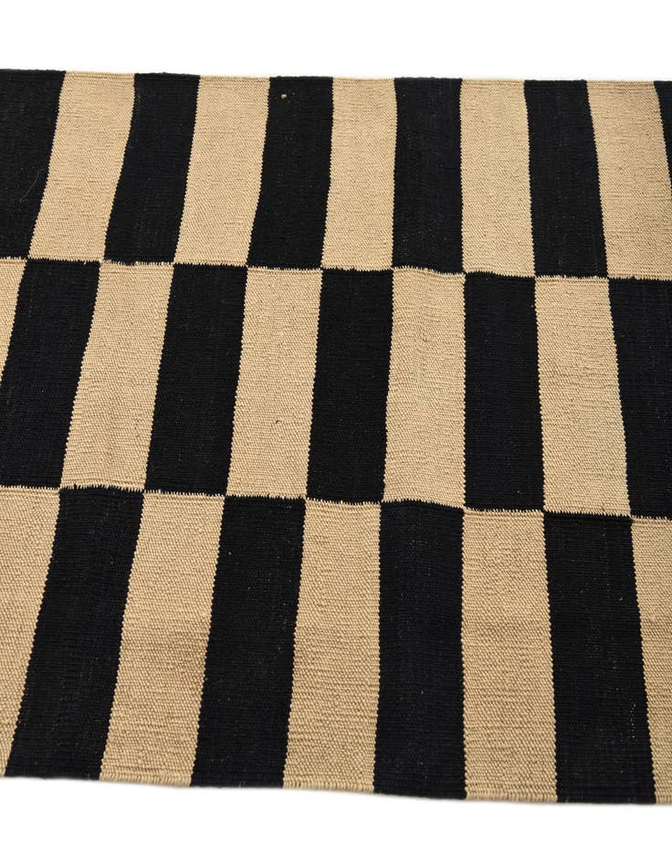 Detail image of  2' 7 x 4'  Hand Woven Kilim Modern Wool Rug