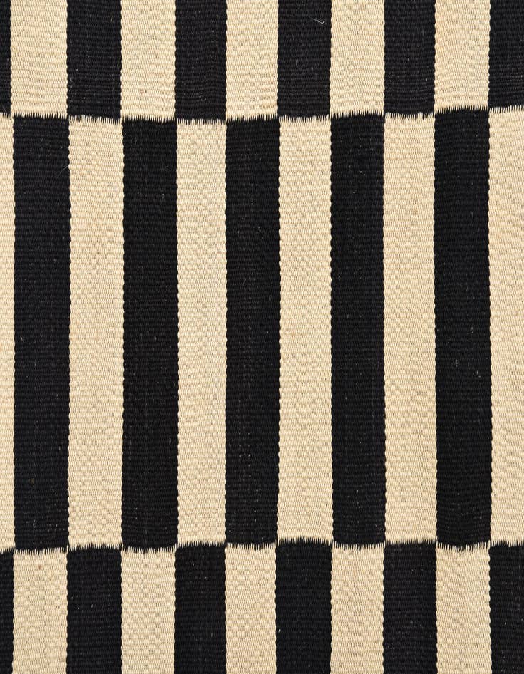 Detail image of  2' 7 x 3' 11  Hand Woven Kilim Modern Wool Rug