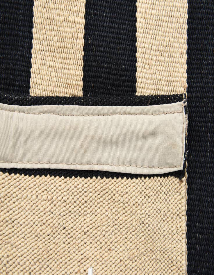 Detail image of  2' 7 x 3' 11  Hand Woven Kilim Modern Wool Rug