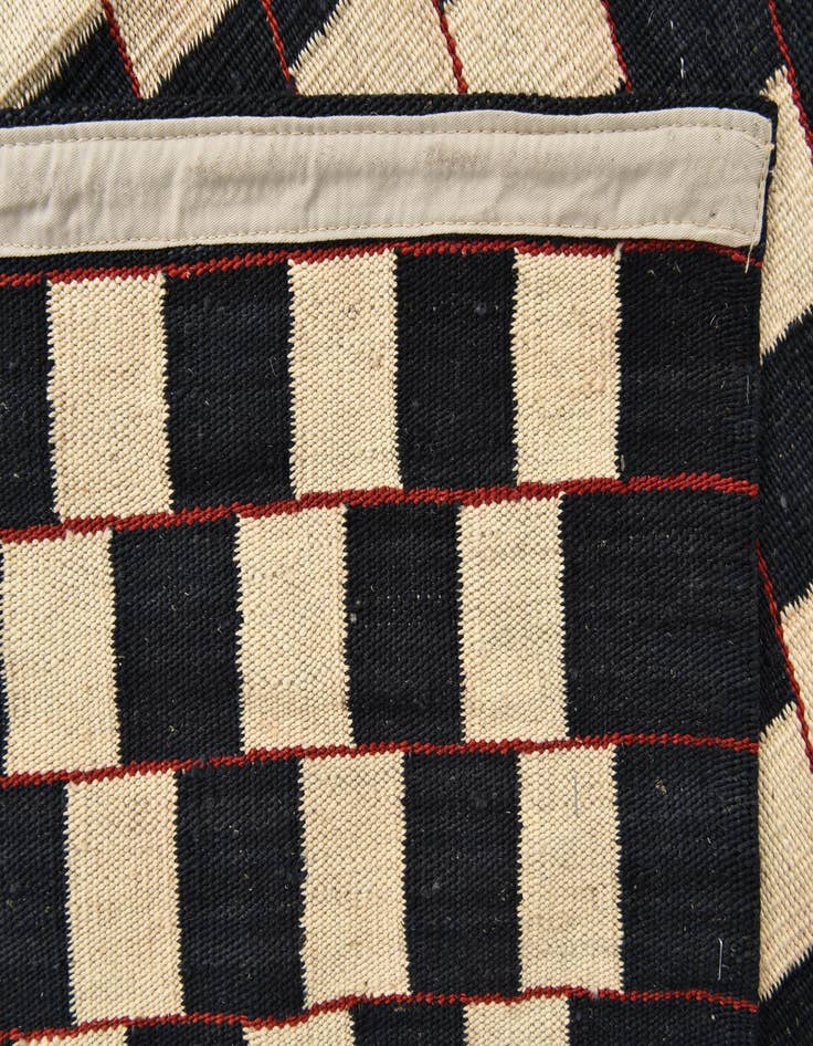 Detail image of  4' 11 x 6' 4  Hand Woven Kilim Modern Wool Rug