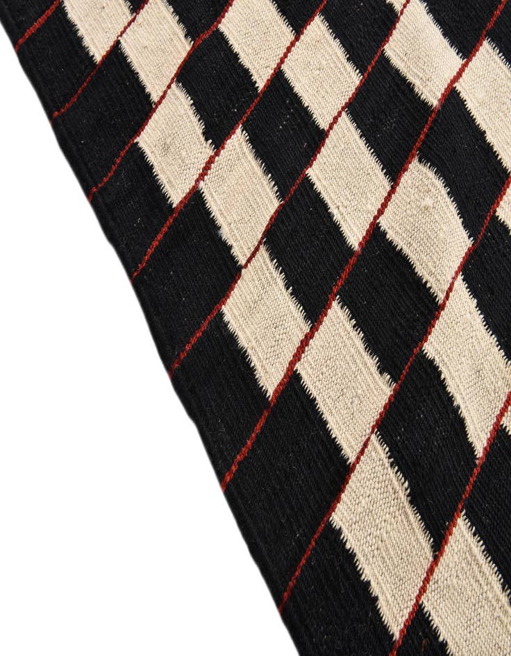 Detail image of  5' 8 x 7' 9  Hand Woven Kilim Modern Wool Rug