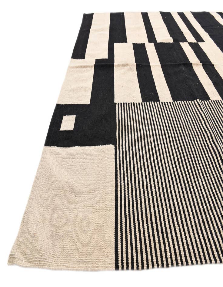 Detail image of  6' 7 x 9' 8  Hand Woven Kilim Modern Wool Rug