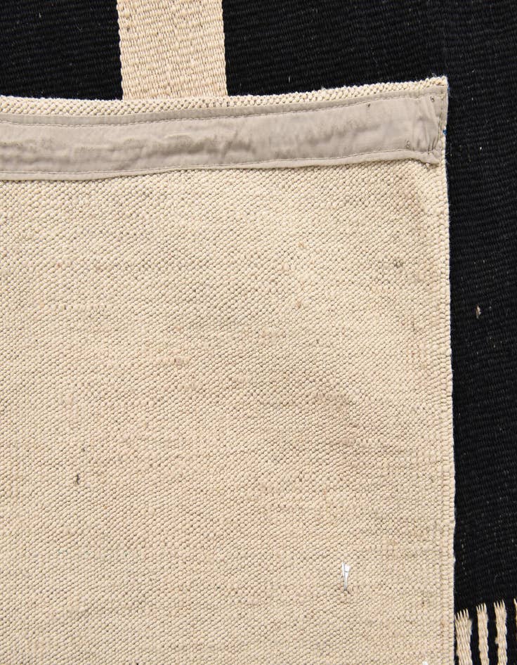 Detail image of  6' 7 x 9' 8  Hand Woven Kilim Modern Wool Rug