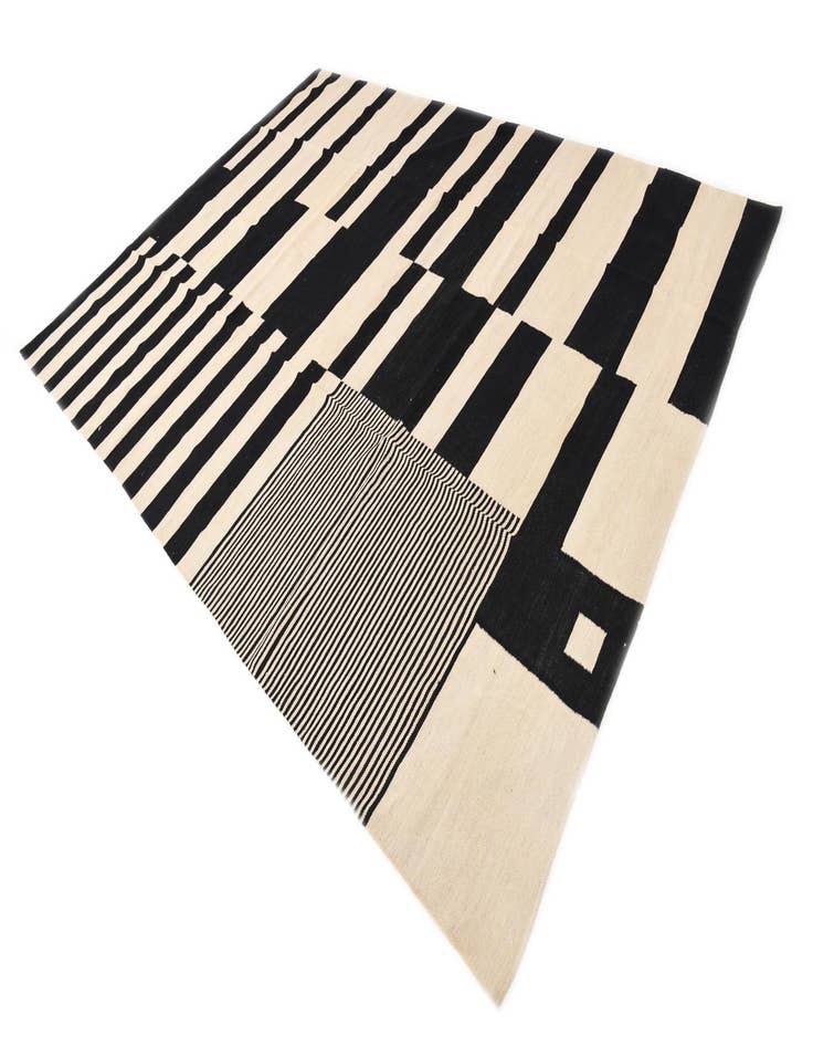 Detail image of  8' 2 x 11' 6  Hand Woven Kilim Modern Wool Rug