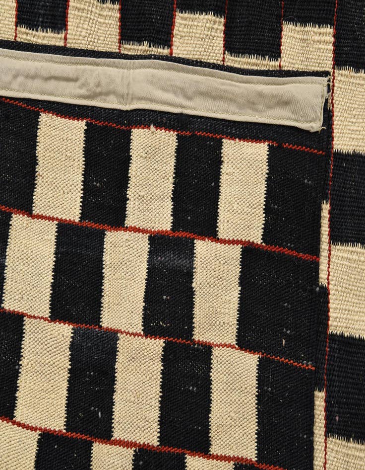 Detail image of  5' 8 x 7' 6  Hand Woven Kilim Modern Wool Rug