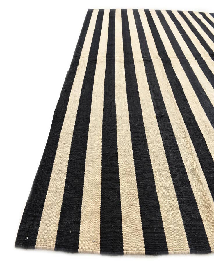 Detail image of  6' 9 x 9' 3  Hand Woven Kilim Modern Wool Rug