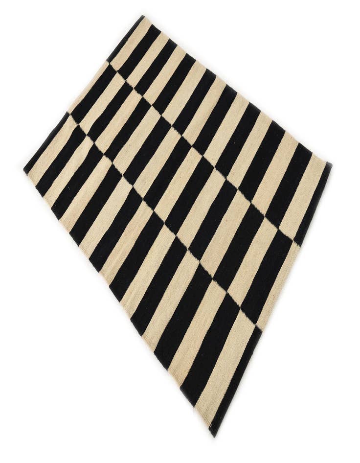 Detail image of  2' 7 x 3' 10  Hand Woven Kilim Modern Wool Rug