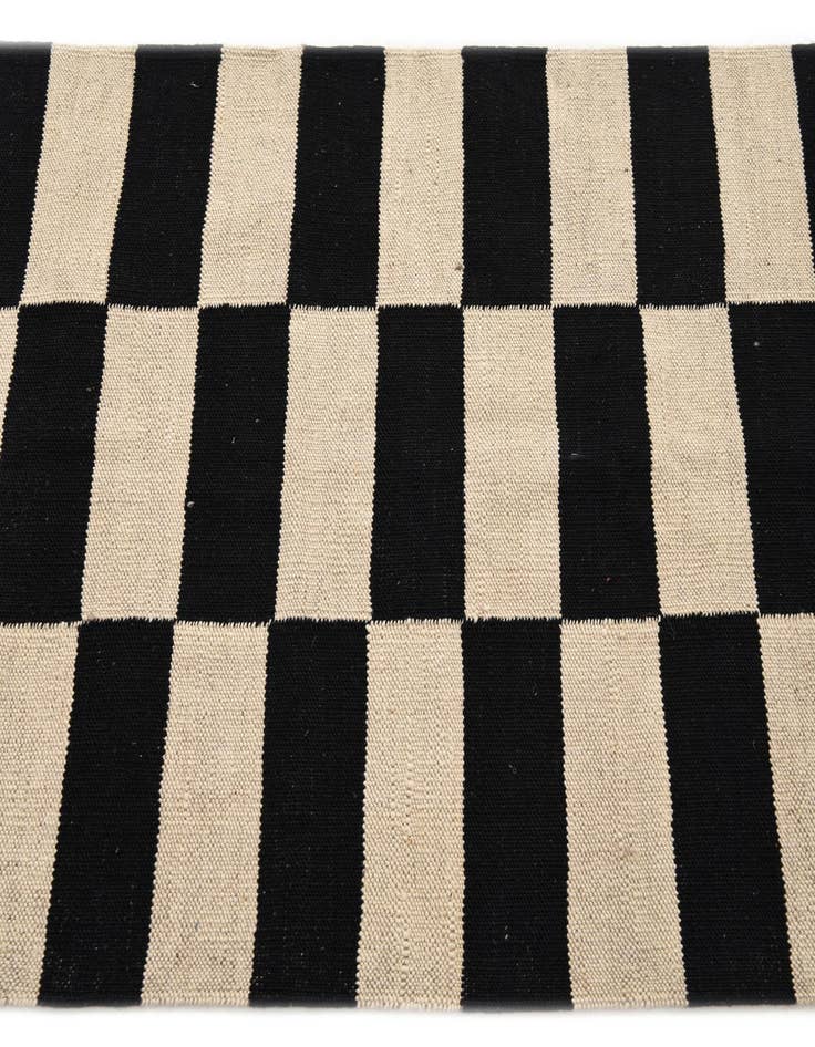 Detail image of  2' 6 x 3' 11  Hand Woven Kilim Modern Wool Rug