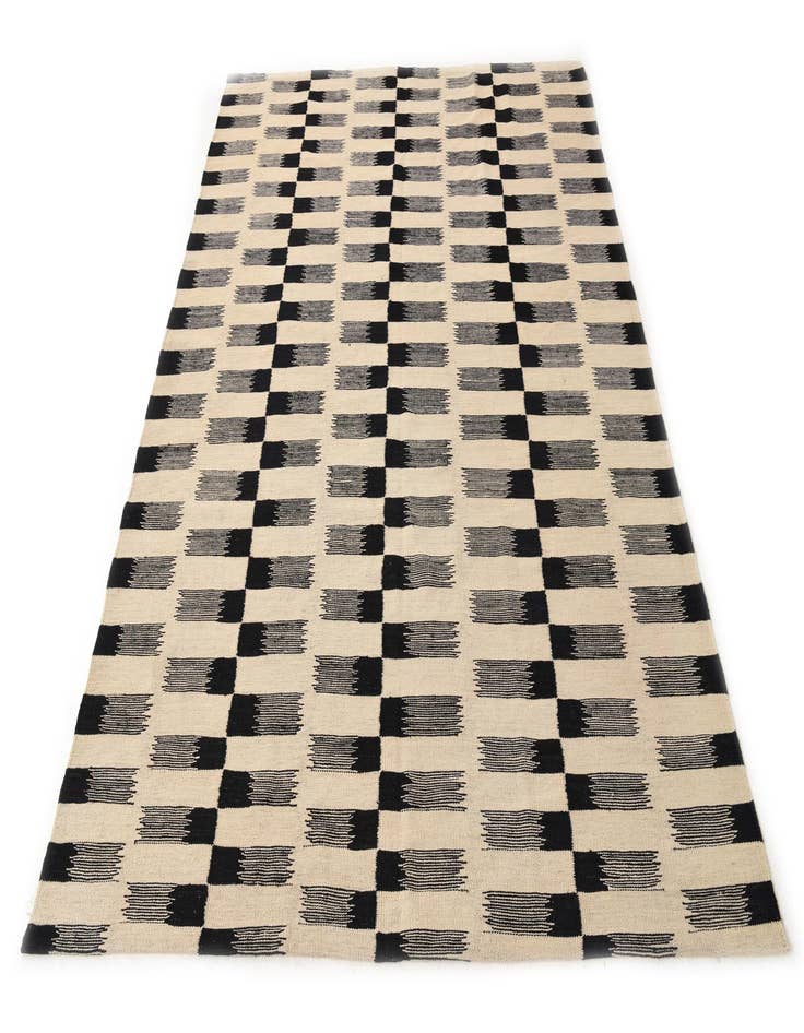 Detail image of  5' 9 x 7' 9  Hand Woven Kilim Modern Wool Rug