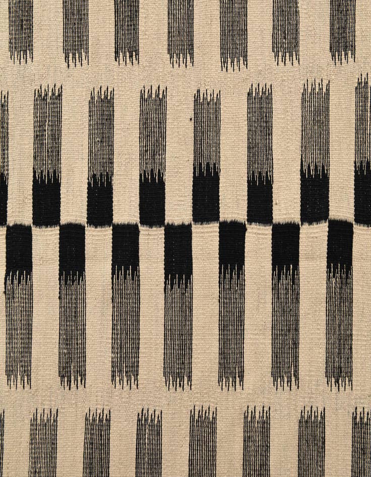 Detail image of  5' 9 x 7' 9  Hand Woven Kilim Modern Wool Rug