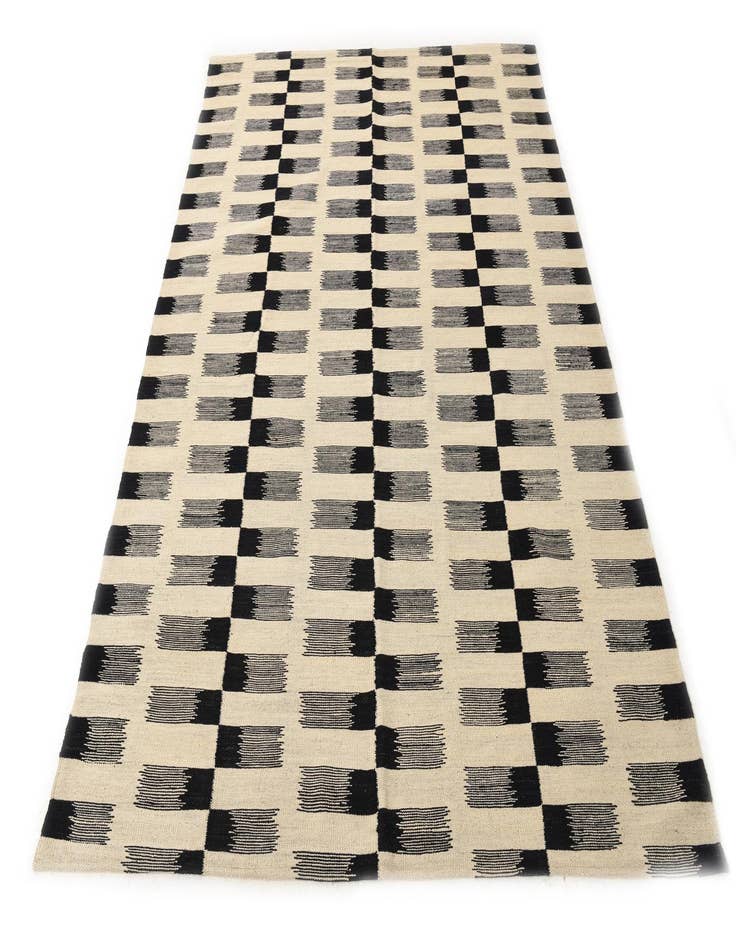 Detail image of  5' 8 x 7' 8  Hand Woven Kilim Modern Wool Rug