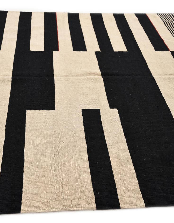 Detail image of  6' 7 x 9' 4  Hand Woven Kilim Modern Wool Rug