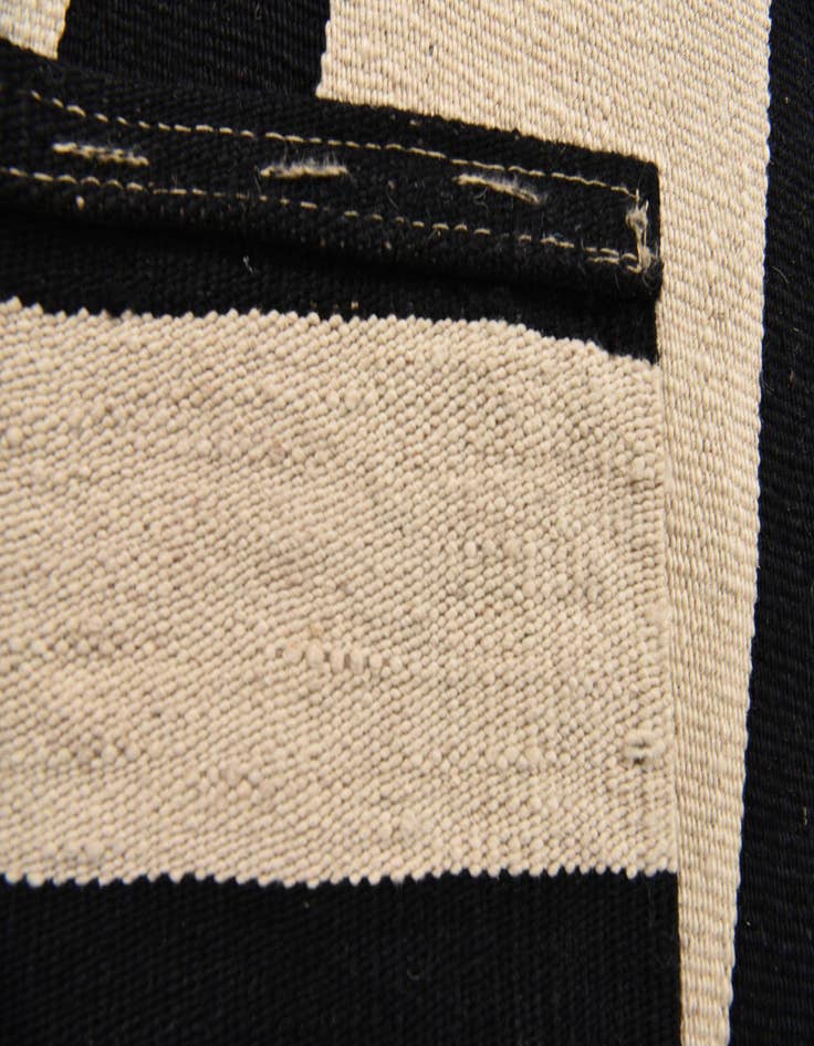 Detail image of  6' 7 x 9' 4  Hand Woven Kilim Modern Wool Rug