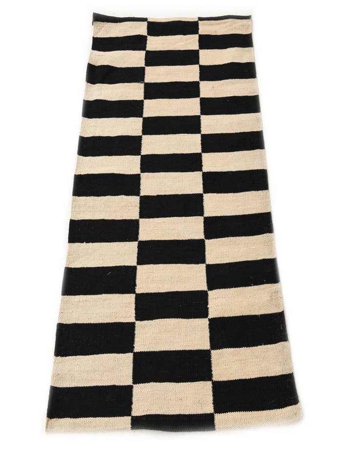 Detail image of  2' 7 x 3' 10  Hand Woven Kilim Modern Wool Rug