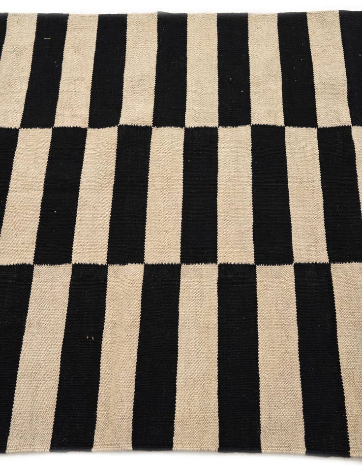 Detail image of  3' 4 x 4' 10  Hand Woven Kilim Modern Wool Rug