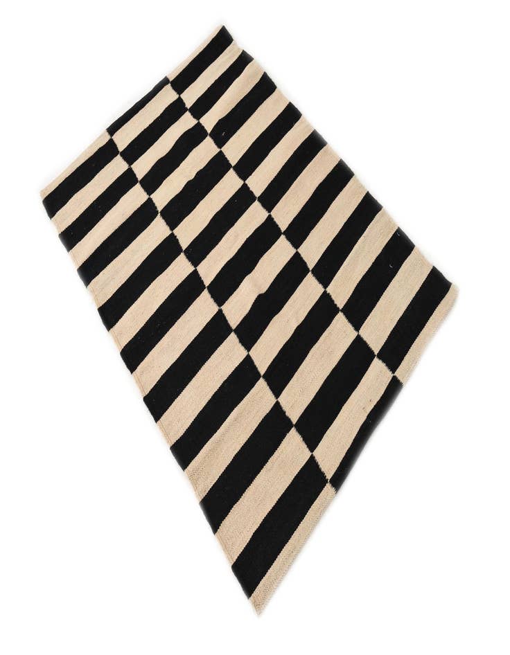 Detail image of  2' 8 x 3' 10  Hand Woven Kilim Modern Wool Rug