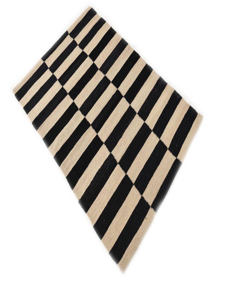 Detail image of  2' 8 x 3' 10  Hand Woven Kilim Modern Wool Rug