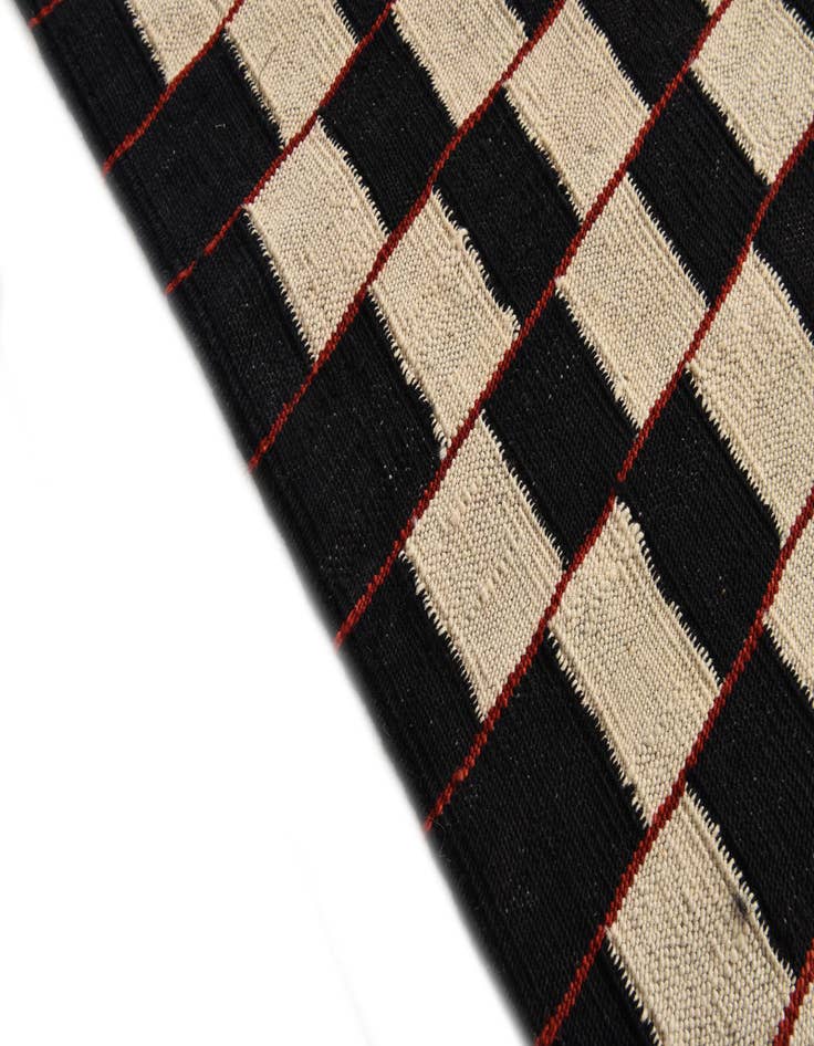 Detail image of  6' 7 x 9' 6  Hand Woven Kilim Modern Wool Rug