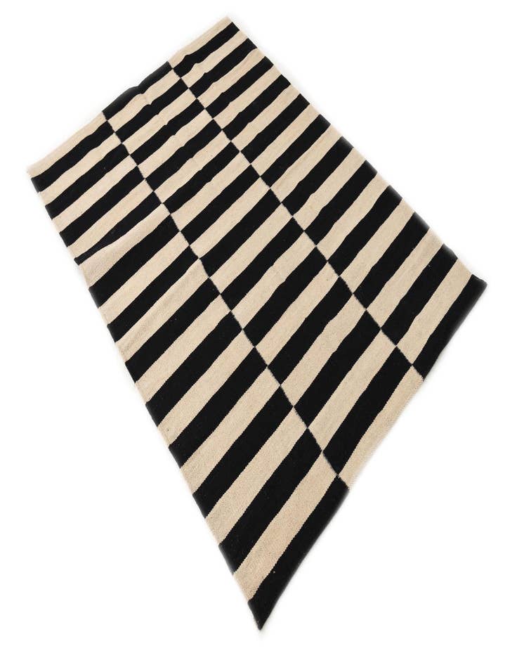 Detail image of  3' 4 x 4' 10  Hand Woven Kilim Modern Wool Rug