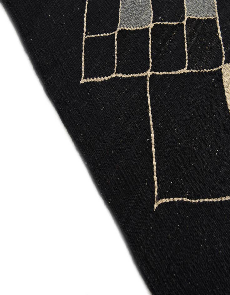 Detail image of  7' 2 x 9' 5  Hand Woven Kilim Modern Wool Rug