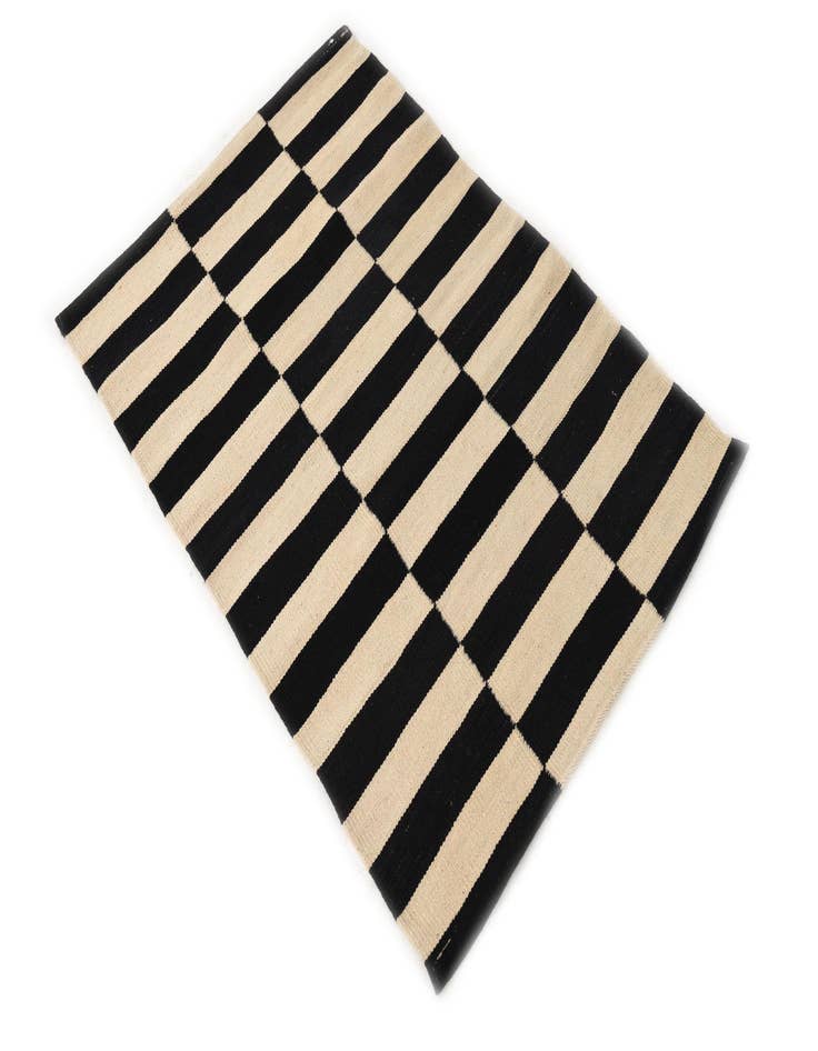 Detail image of  2' 7 x 3' 9  Hand Woven Kilim Modern Wool Rug