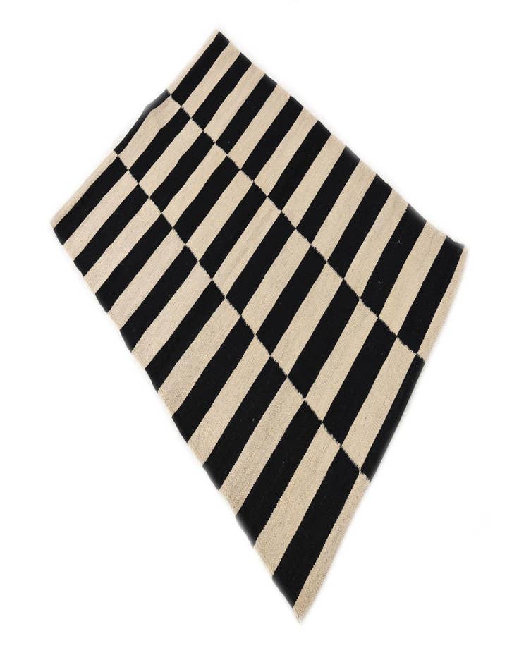 Detail image of  2' 8 x 3' 10  Hand Woven Kilim Modern Wool Rug