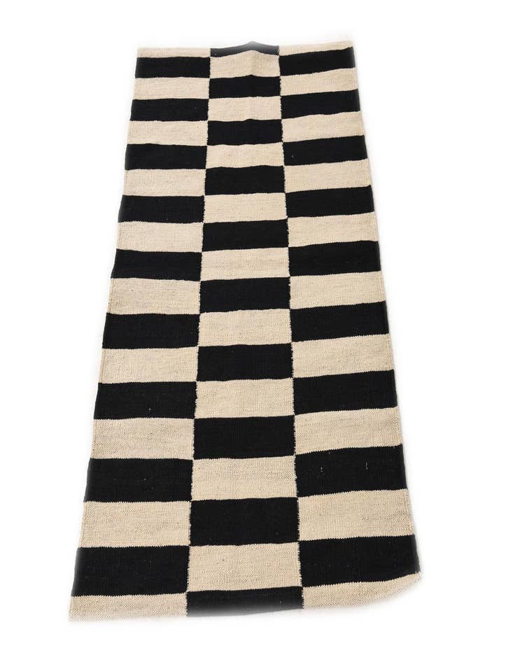 Detail image of  2' 8 x 3' 10  Hand Woven Kilim Modern Wool Rug