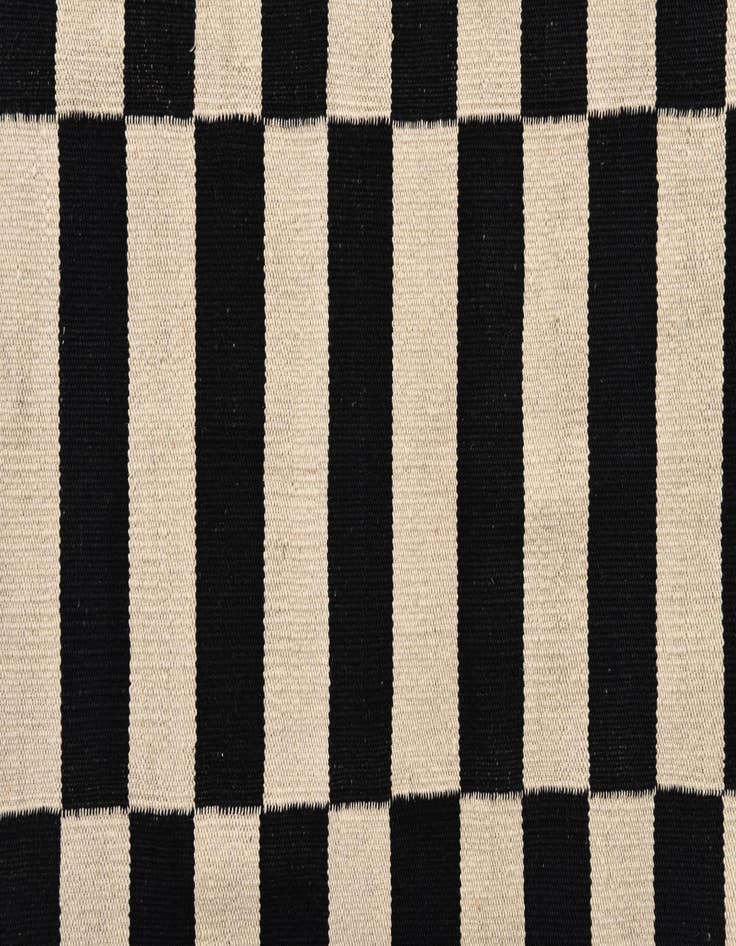 Detail image of  3' 4 x 4' 10  Hand Woven Kilim Modern Wool Rug