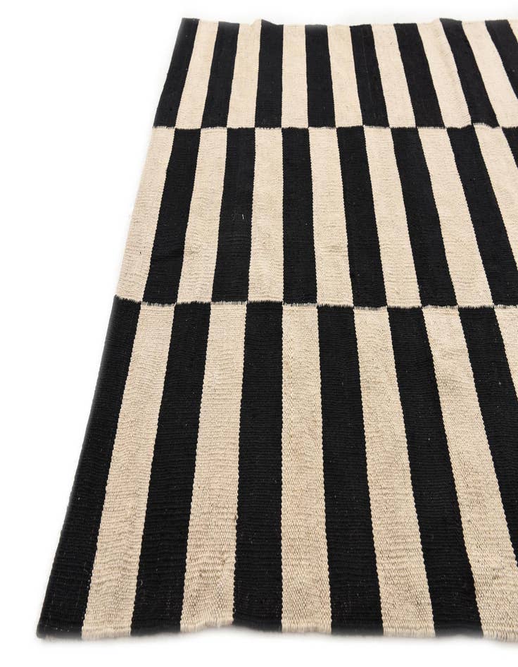 Detail image of  3' 4 x 4' 10  Hand Woven Kilim Modern Wool Rug