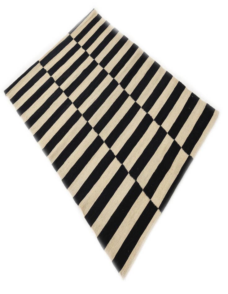 Detail image of  3' 4 x 4' 9  Hand Woven Kilim Modern Wool Rug