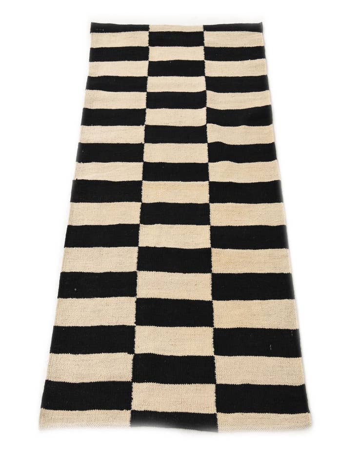 Detail image of  2' 9 x 3' 10  Hand Woven Kilim Modern Wool Rug