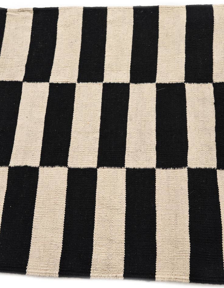 Detail image of  2' 6 x 3' 10  Hand Woven Kilim Modern Wool Rug