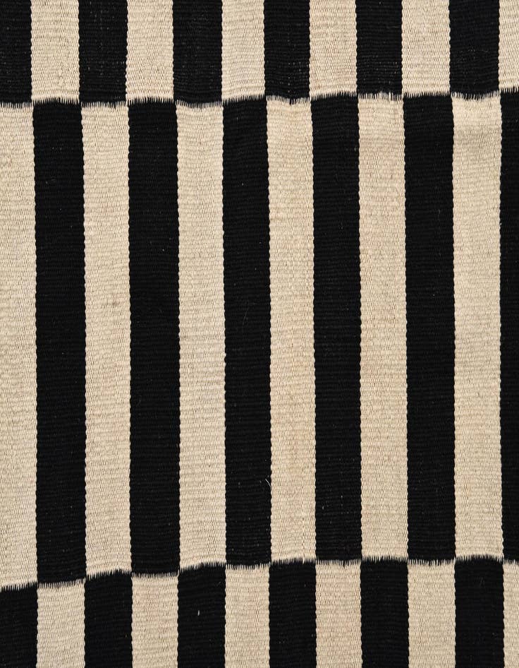 Detail image of  3' 4 x 4' 9  Hand Woven Kilim Modern Wool Rug