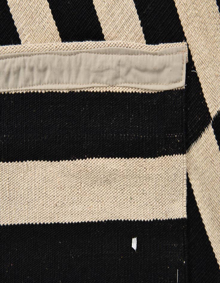 Detail image of  3' 4 x 4' 9  Hand Woven Kilim Modern Wool Rug