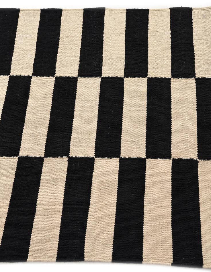 Detail image of  2' 9 x 3' 10  Hand Woven Kilim Modern Wool Rug