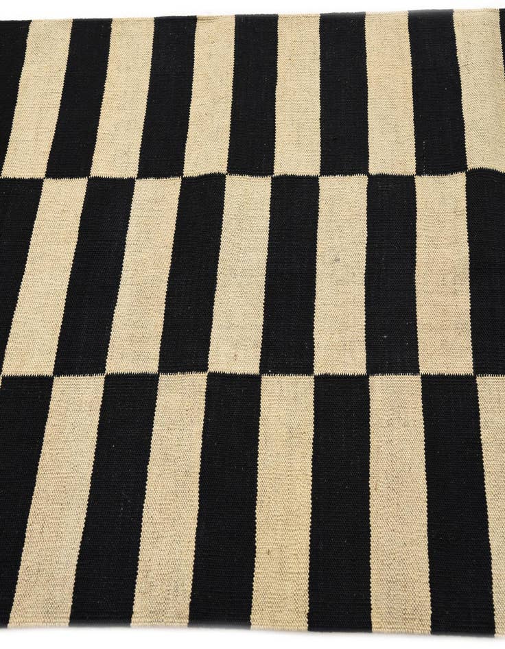 Detail image of  3' 5 x 4' 10  Hand Woven Kilim Modern Wool Rug