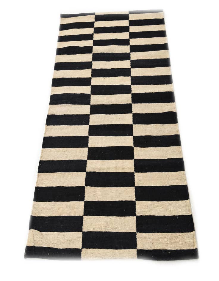 Detail image of  3' 4 x 4' 10  Hand Woven Kilim Modern Wool Rug