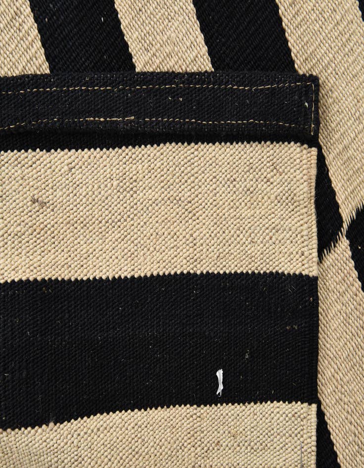 Detail image of  3' 4 x 4' 10  Hand Woven Kilim Modern Wool Rug