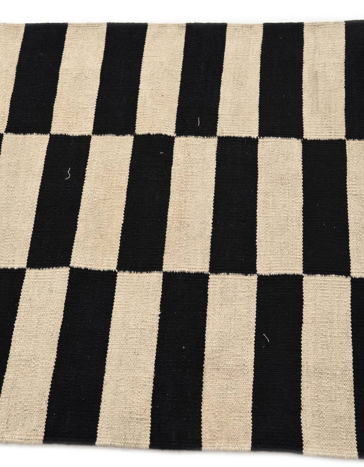 Detail image of  2' 7 x 4'  Hand Woven Kilim Modern Wool Rug