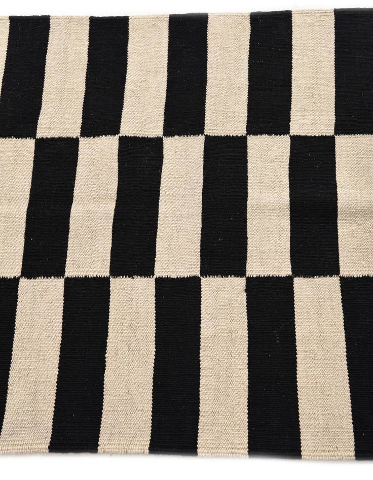 Detail image of  2' 8 x 3' 10  Hand Woven Kilim Modern Wool Rug