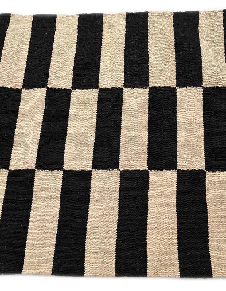 Detail image of  2' 7 x 3' 9  Hand Woven Kilim Modern Wool Rug