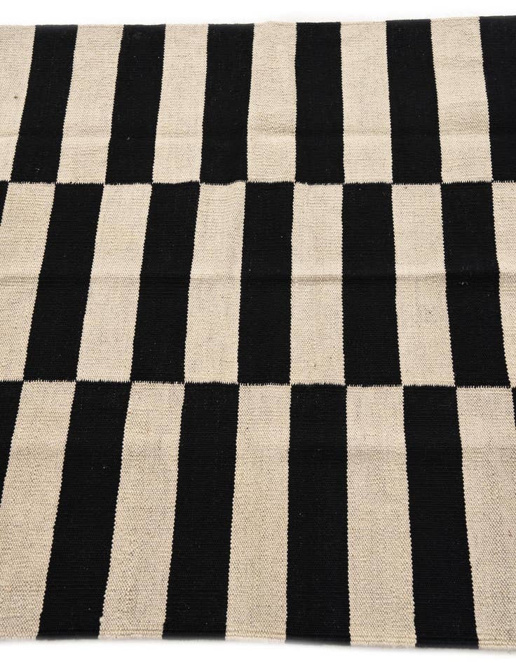 Detail image of  3' 3 x 5'  Hand Woven Kilim Modern Wool Rug