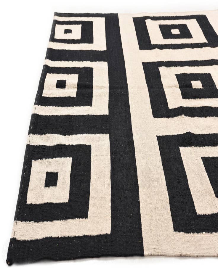 Detail image of  7' x 9' 6  Hand Woven Kilim Modern Wool Rug