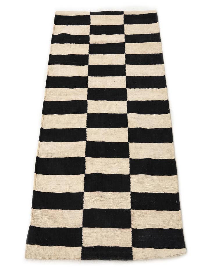 Detail image of  2' 9 x 3' 10  Hand Woven Kilim Modern Wool Rug