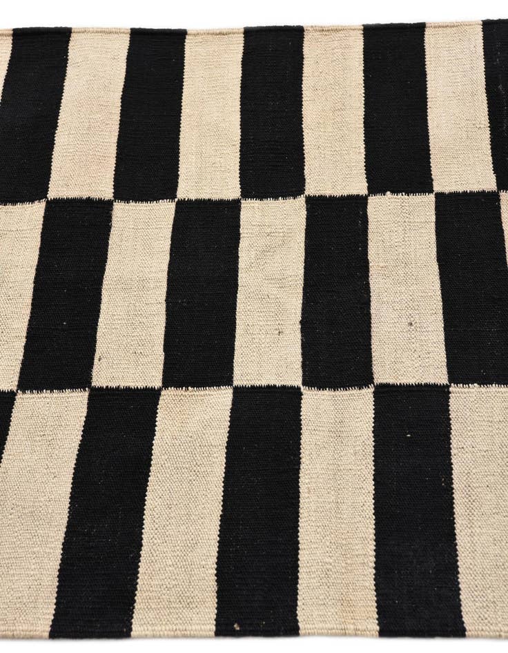 Detail image of  2' 9 x 3' 10  Hand Woven Kilim Modern Wool Rug