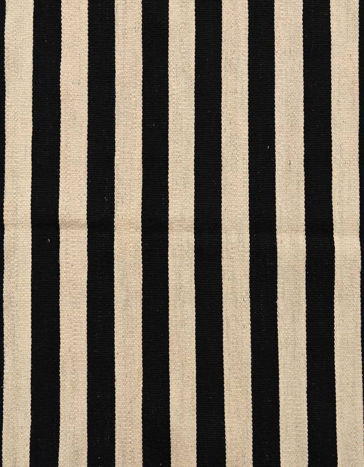 Detail image of  8' 2 x 9' 10  Hand Woven Kilim Modern Wool Rug