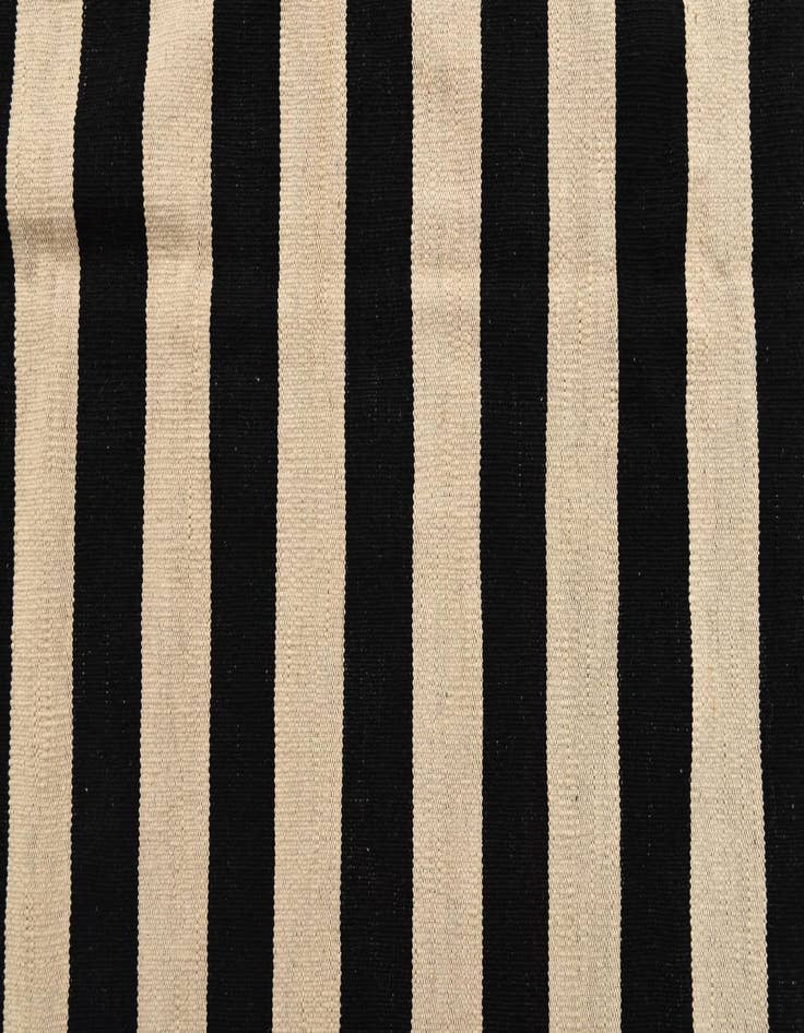 Detail image of  8' 3 x 9' 9  Hand Woven Kilim Modern Wool Rug