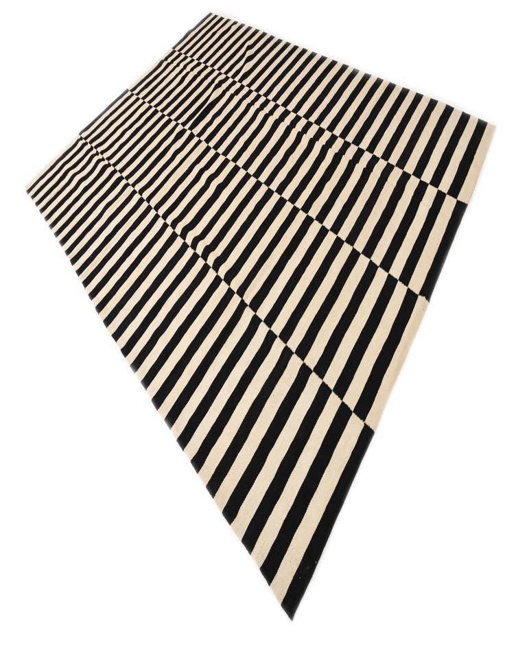 Detail image of  8' 2 x 11' 1  Hand Woven Kilim Modern Wool Rug