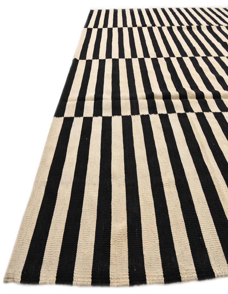 Detail image of  8' 2 x 11' 1  Hand Woven Kilim Modern Wool Rug