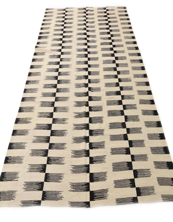 Detail image of  6' 9 x 9' 4  Hand Woven Kilim Modern Wool Rug
